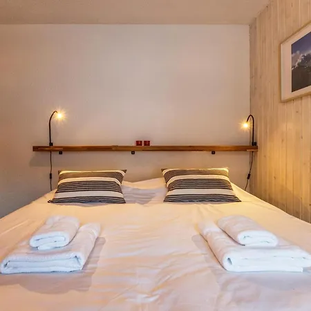 아파트 Nev 404 Centrally Located 6 Pax And Garage 라 초우마츠