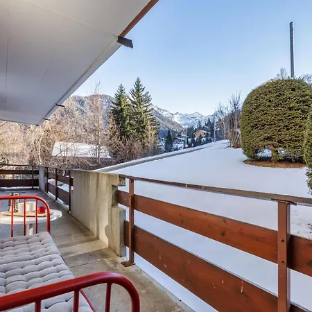 Nev 404 Centrally Located 6 Pax And Garage Apartment