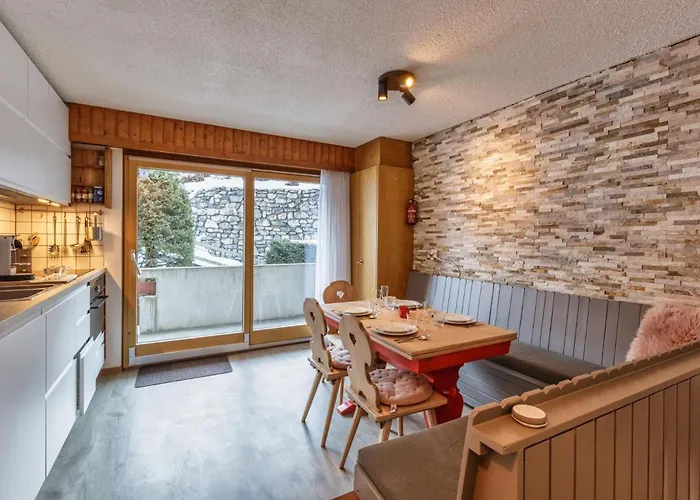 Nev 404 Centrally Located 6 Pax And Garage *